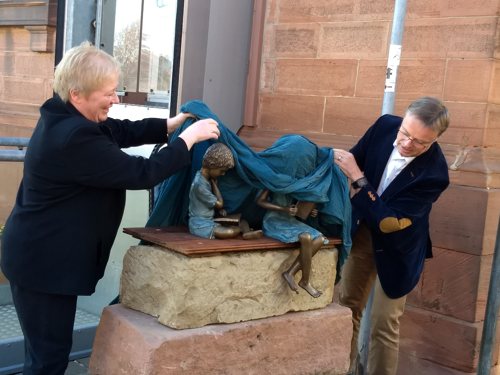 Bronzefiguren (8).jpg